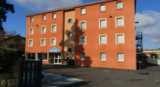 Deltour Hotel Le Puy En Velay, Prenota Hotel Hotel a Alvernia con parcheggio, Parcheggio