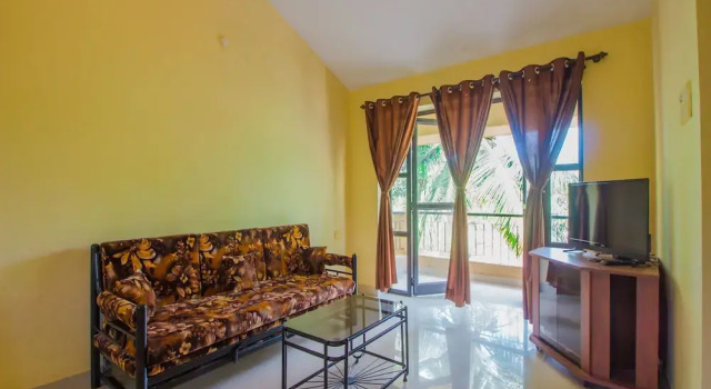 OYO 14903 Home Cozy 2BHK Varca Beach, Rezerwuj Apartament Hotele w Varca z parkingiem, Parking