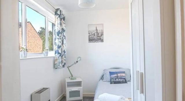 Legion, Reservar Hotel Yeovil Somerset