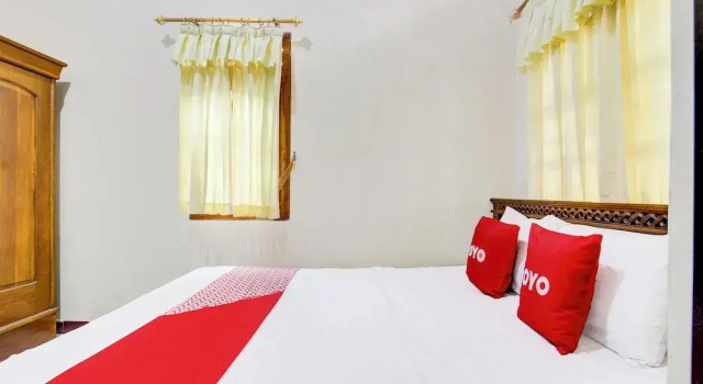 Номер Deluxe OYO 94003 Anjuk Ladang Homestay