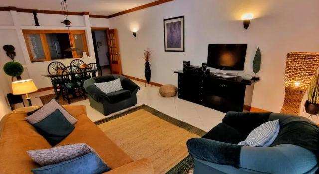 Апартаменты Tivoli Apt8 with Pool&Garage