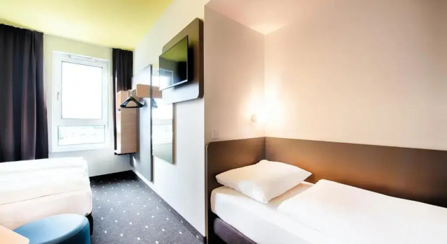 Трёхместный номер Standard B&B Hotel Rust-Ettenheim