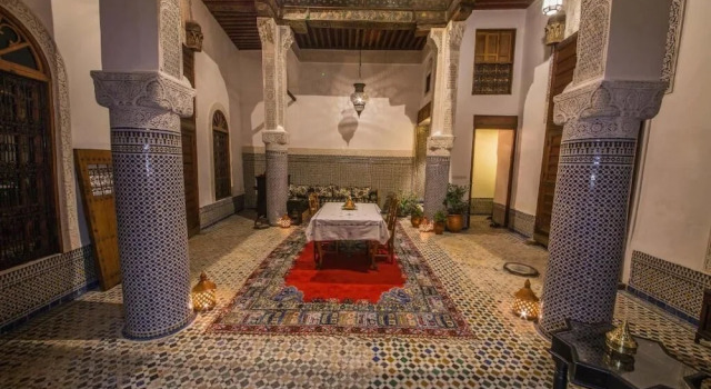 Konfor oda Riad Gzira Fez