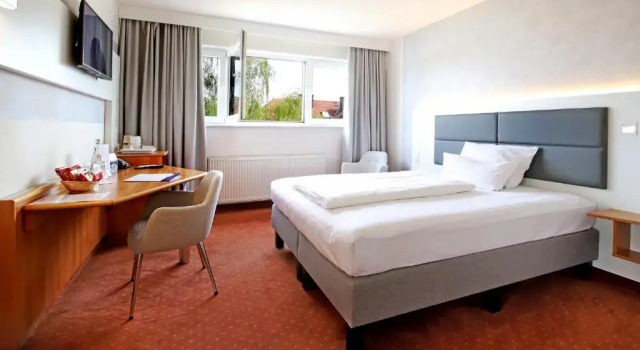 Одноместный номер Standard Tulip Inn Frankfurt Airport