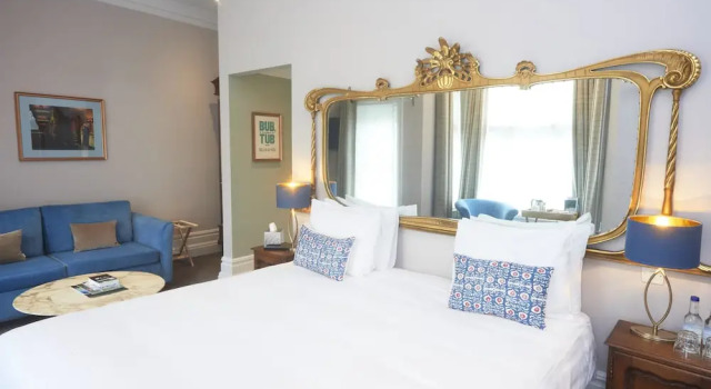 Номер Premium Embankment Hotel