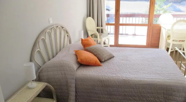 Номер Comfort Hôtel lAdrech de Lagas