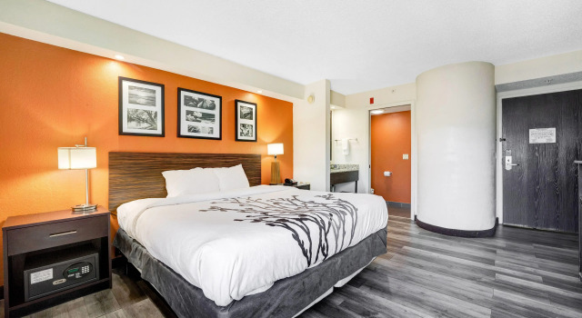 Wingate by Wyndham Leesburg Florida, Book Hotel Hoteller i Leesburg med pool, Swimmingpool