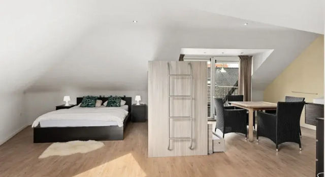 Beautiful Duplex Near Shopping Street, Prenota Appartamento Hotel a Flanders con parcheggio, Parcheggio