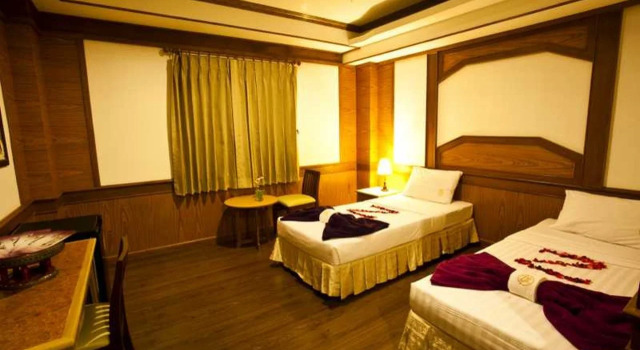 Zaza Hotel, Брондау Қонақ үй Samut Prakan Samut Prakan Province