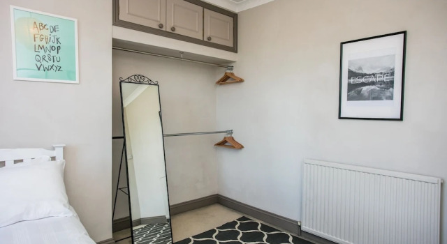 Spacious 4 Bedroom Home In Finsbury Park, Забронировать Дом для отпуска Виллы Большого Лондона, Вилла