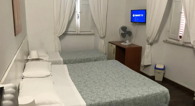 Трёхместный номер Standard Hotel Lodi