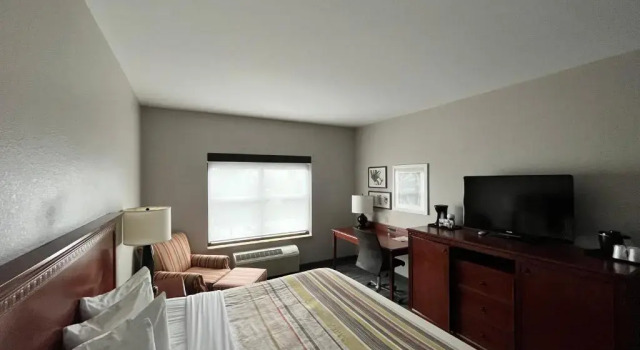 Номер Executive Country Inn & Suites by Radisson, Harrisburg - Hershey West, PA