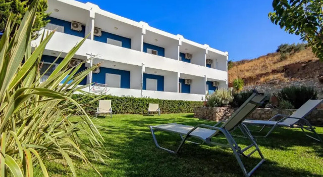 Апартаменты Mythos Apartments