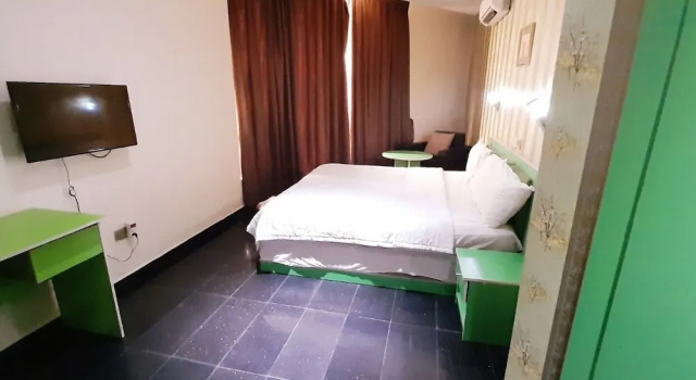 Номер Deluxe Greenwood Court Hotels & Suites