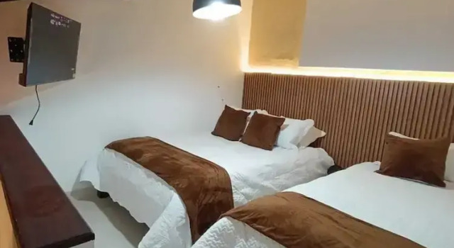 Трёхместный семейный номер Standard La Toscana Hostel