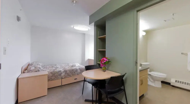 Студия Economy MacEwan University Residence