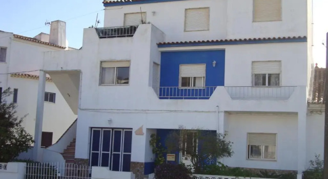 Casa Furtado, Забронировать Апартаменты/квартира Бургау Побережье Висентина, рядом с Пляж Burgau