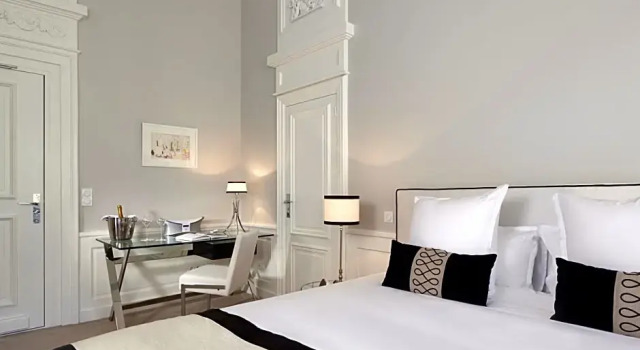 Номер Privilege Clarance Hotel Lille