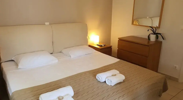Семейные апартаменты Karaoulanis Apartments