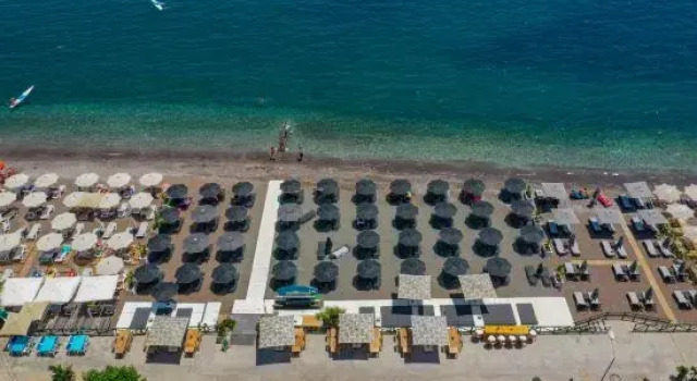 Diplomat Suites