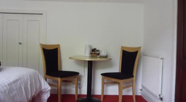 Номер Standard The Golden Larches Cafe and B&B