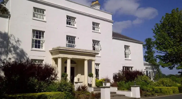Fishmore Hall Hotel and Boutique Spa, Забронировать Отель Ладлоу Шропшир, рядом с Church of St Laurence