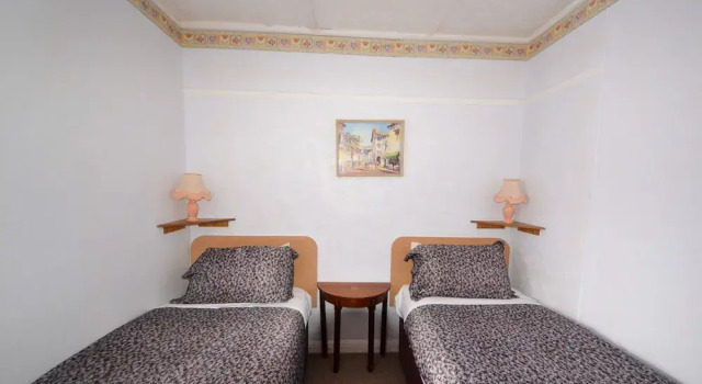 Welbeck Guest House, Забронировать Гостевой дом Отели Уэстон-сьюпер-Мэр с парковкой, Парковка