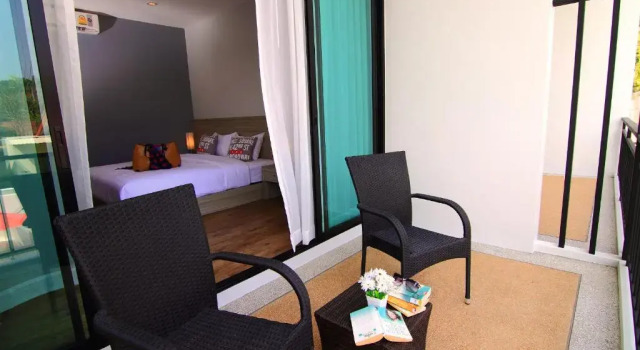 Двухместный номер Superior с видом на бассейн The Fusion Resort Hotel