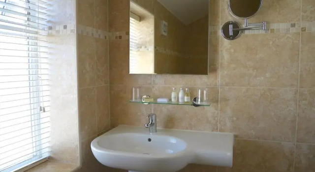 Номер Standard The Redstone Guesthouse