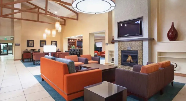 Residence Inn Grand Junction, Book Hotel Hoteller i Grand Junction med pool, Swimmingpool