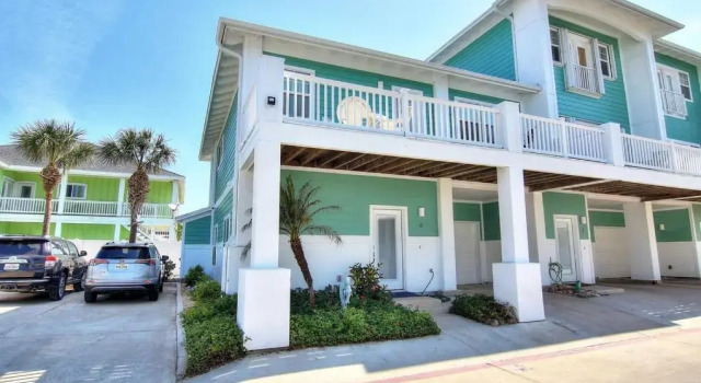 Shell Yeah by Silver Sands Vacation Rentals