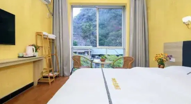 Двухместный люкс Weimei Inn