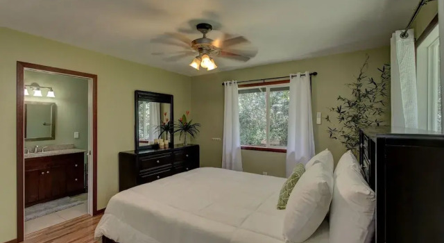 The Coqui Shack, Buchen Sie Hotel Hawaiian Paradise Park 