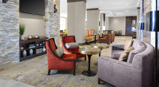 Hilton Garden Inn Waco, Rezerwuj Hotel Hotele w Waco z parkingiem, Parking