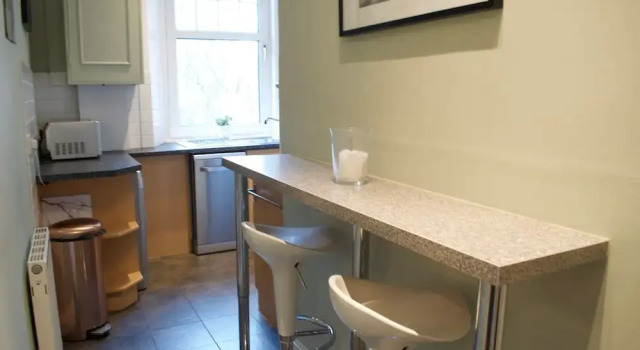 2 Bedroom Apartment Near Murrayfield, Prenota Appartamento Murrayfield 
