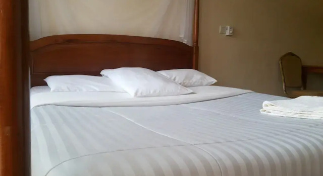 RoseVilla Hotel, Prenota Hotel Arua Uganda