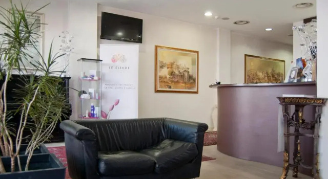 Hotel Leon Bianco, Prenota Hotel Adria 