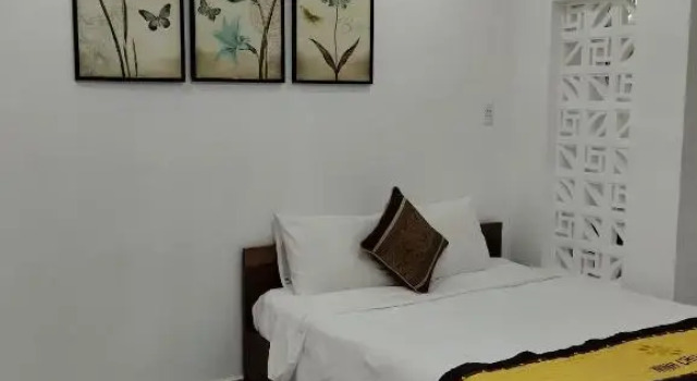 Семейный номер Standard с балконом Ninh Chu 2 Hotel