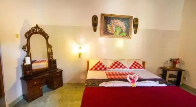 Pondok Wisata Elsa 2, Boek Hotel Kalibukbuk Bali