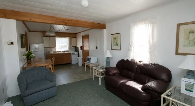 Четырёхместный коттедж Standard Outer Banks Motel - Village Accommodations