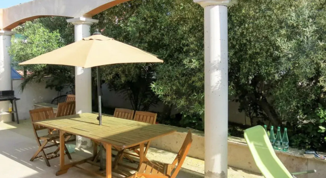 Jasmine (VED160), Rezervasyon Otel Hérault otoparklı oteller, Otopark