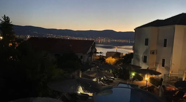Апартаменты Slatine Residence Apartament No 1
