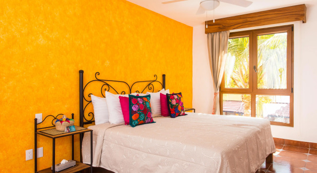 Casa Lotería -Pueblito Sayulita- Colorful, Family and Relax Experience with Private Parking and Pool, Забронировать Отель Отели Саюлита с завтраком, Завтраки