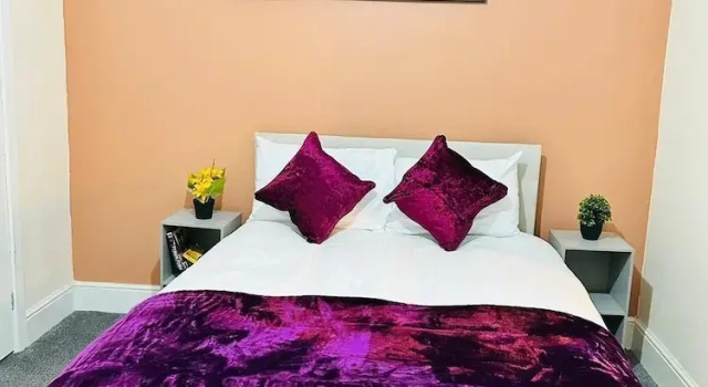 Elm Vale Lodge, Забронировать Дом для отпуска Коттеджи Ливерпуля, Коттедж