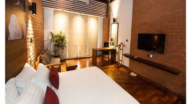 Полулюкс The Loft Hotel Downtown Yangon