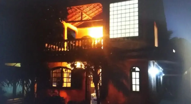 Casa 5 Quartos com piscina, Забронировать Отель Отели штата Рио-де-Жанейро с бассейном, Бассейн
