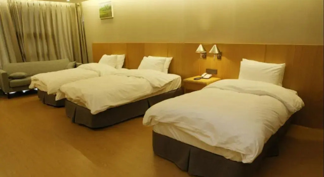 Трёхместный номер Standard J Square Hotel and Wedding