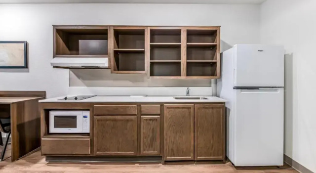 Люкс WoodSpring Suites Tampa Airport North Veterans Expressway