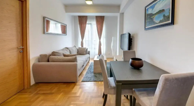 Apartments 28, Boek Appartement Hotels in Podgorica met parkeren, Parkeren