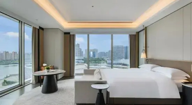 Suite The Dragon